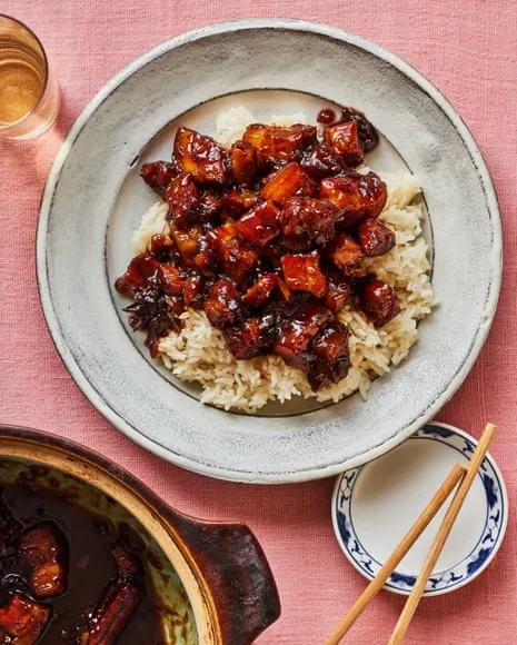 Erchen Chang's Flavorful Recipes for Taiwanese Braised Pork Belly and Daikon Tots