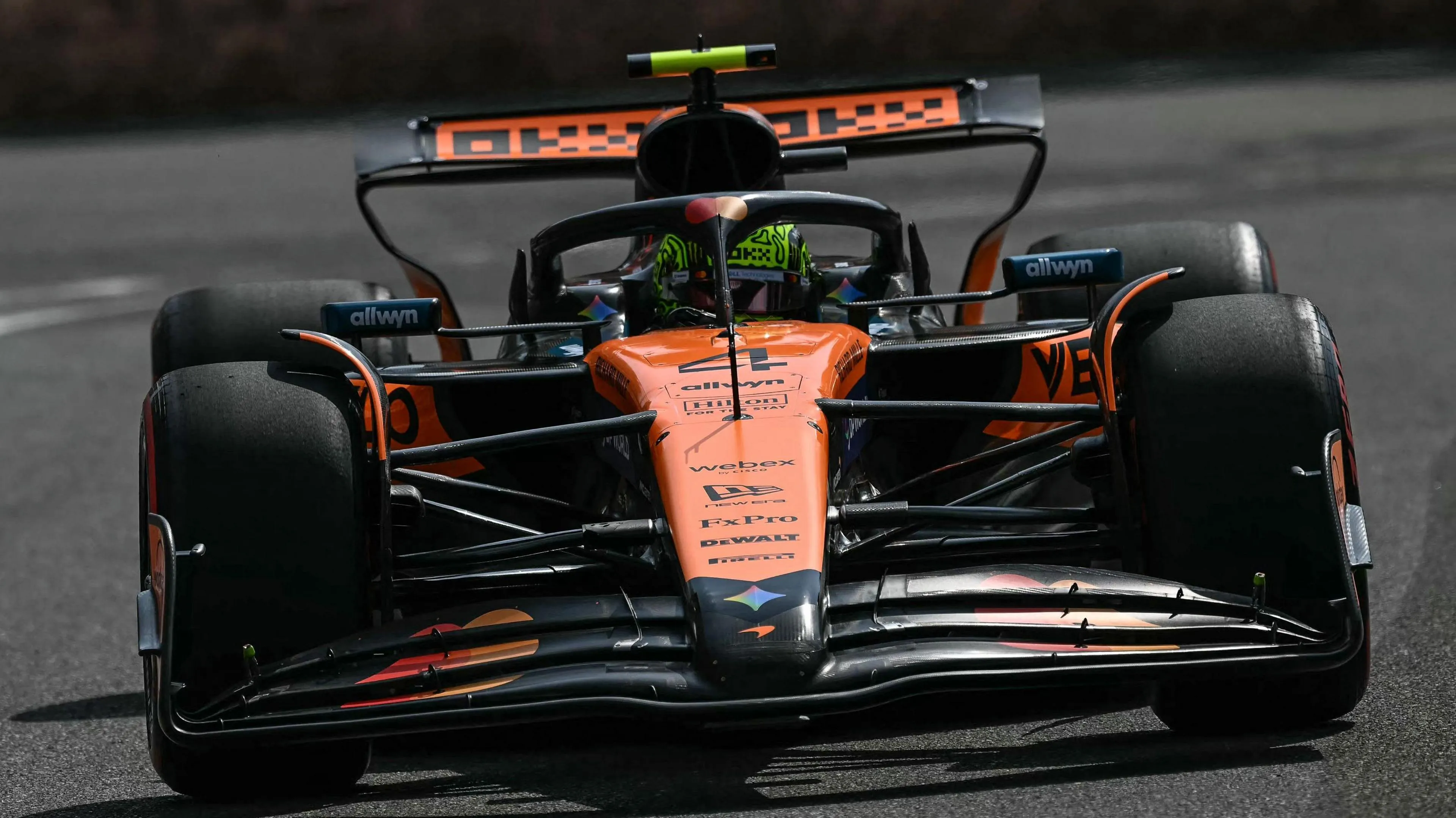 Lando Norris Edges Out Piastri in Baku First Practice