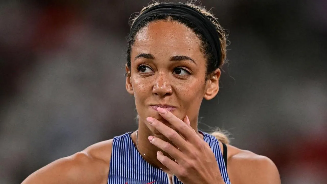 Katarina Johnson-Thompson in heptathlon podium race after opening day
